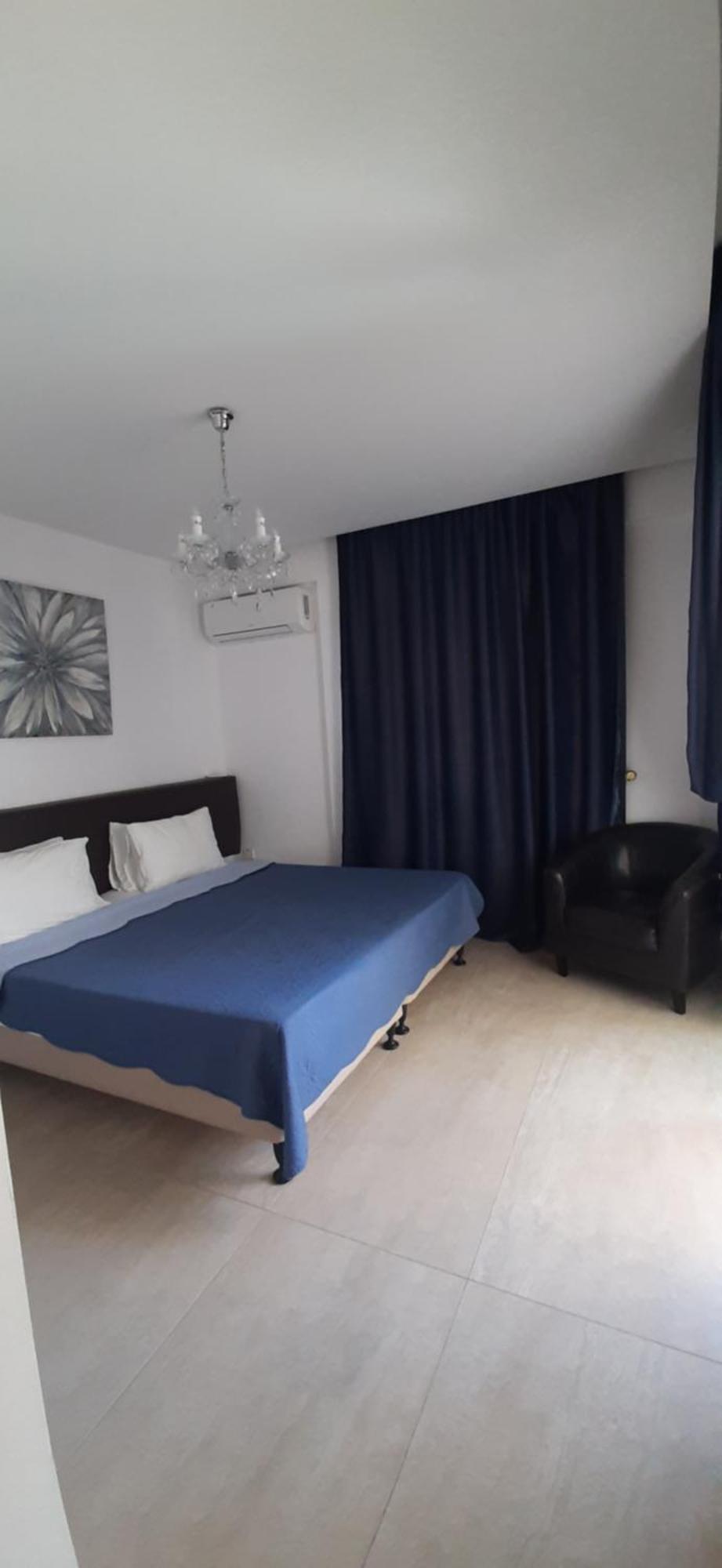 P L Panagiotis Apartment Larnaca Dış mekan fotoğraf